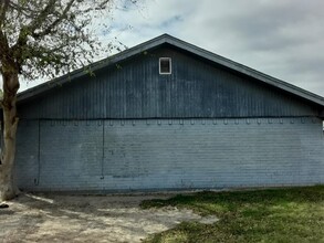 311 E Ramon Ayala Dr in Hidalgo, TX - Building Photo - Building Photo