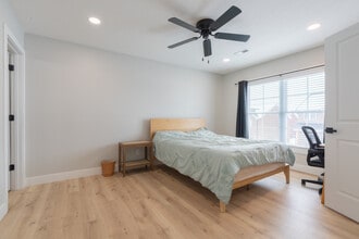 Ridge Pointe Duplexes in Elizabethtown, KY - Building Photo - Interior Photo