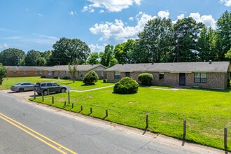 Desoto Estates in Mansfield, LA - Building Photo - Building Photo