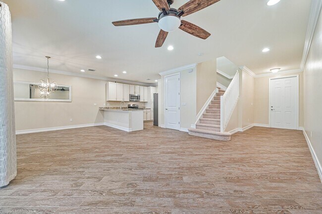 7709 Bristol Cir in Naples, FL - Building Photo - Building Photo