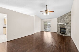 2102 Inverness Rd in Fernandina Beach, FL - Building Photo - Building Photo