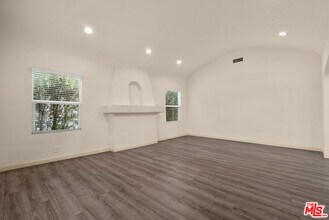 4417 W 29th St in Los Angeles, CA - Building Photo - Building Photo