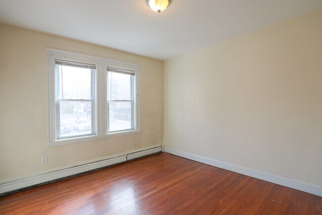 78 Claymoss Rd, Unit 2 in Boston, MA - Building Photo - Building Photo