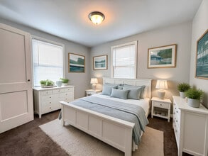 211 Spencer St in Naugatuck, CT - Building Photo - Building Photo