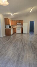 816 W 127th Ave in Tampa, FL - Building Photo - Building Photo