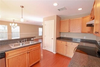 835 McFall Ave in Orlando, FL - Foto de edificio - Building Photo