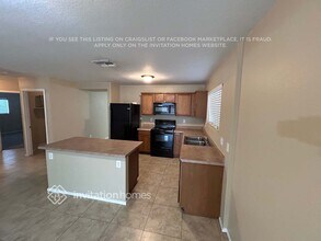 5033 S 24th Ave in Phoenix, AZ - Foto de edificio - Building Photo