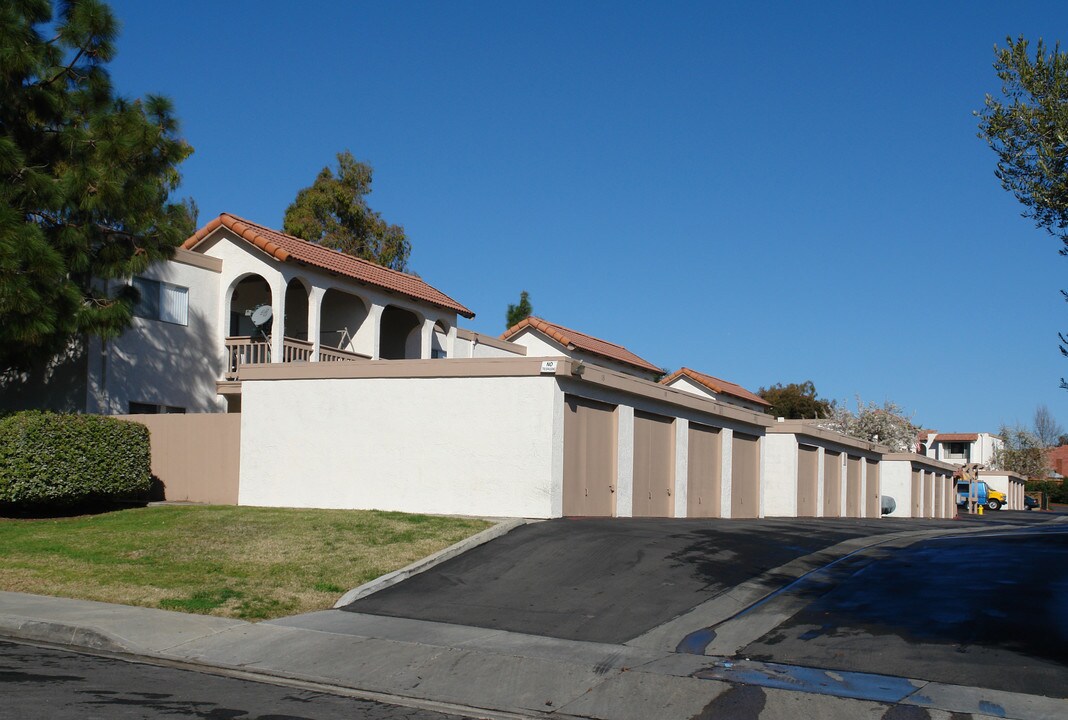 101-225 Candice Pl in Vista, CA - Building Photo