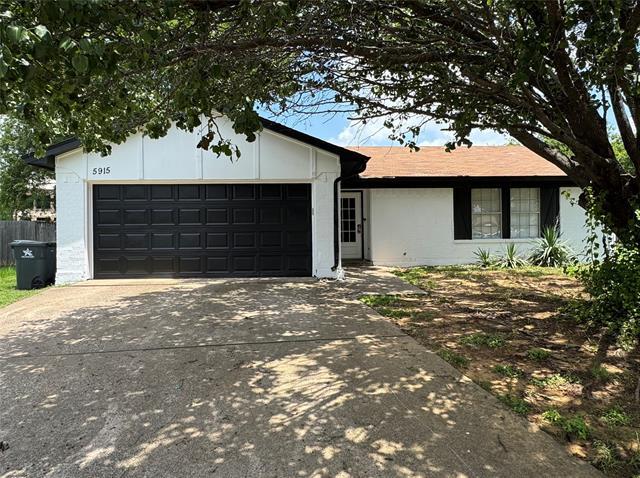 5915 Willow Crest Dr in Arlington, TX - Building Photo