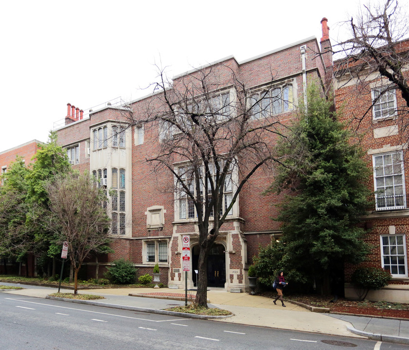 International Student House in Washington, DC - Building Photo