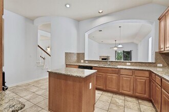 2609 Golden Gate Park in Austin, TX - Building Photo - Building Photo
