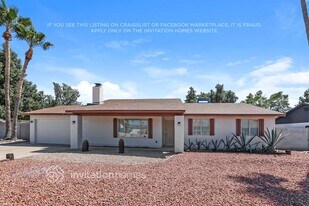 14426 North 42nd Pl in Phoenix, AZ - Building Photo