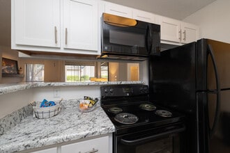 Haywood Pointe Apartments in Greenville, SC - Foto de edificio - Interior Photo