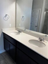 110 Trellis Blvd in Leander, TX - Building Photo - Building Photo