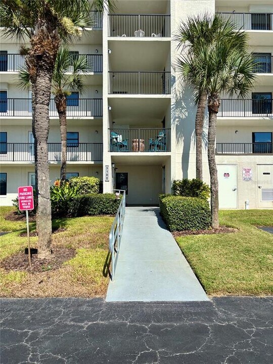 3100 Ocean Shore Blvd in Ormond Beach, FL - Building Photo