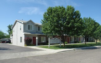 Stewart Avenue Apartments in Boise, ID - Building Photo