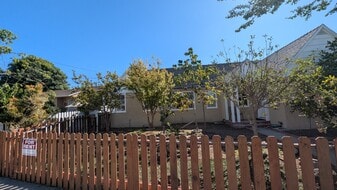 312 W Olive St in Inglewood, CA - Building Photo