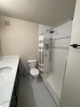 30 E Huron St in Chicago, IL - Building Photo - Building Photo
