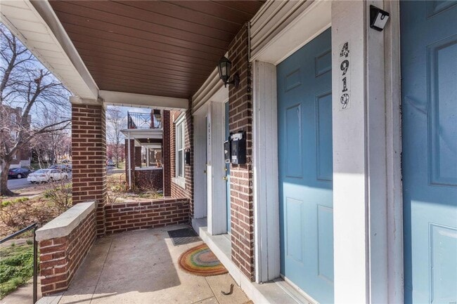 4919-4921-4921 Lindenwood Ave in St. Louis, MO - Building Photo - Building Photo