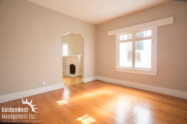 property at 1309 E Brill St