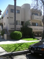 1910 Pelham Ave in Los Angeles, CA - Building Photo