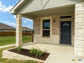 5121 Rose Petal Ct in Killeen, TX - Foto de edificio - Building Photo