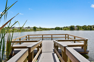 Lake House in Davenport, FL - Foto de edificio - Building Photo