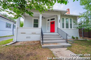 2007 S Presa St in San Antonio, TX - Building Photo