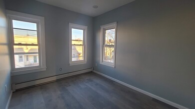 257 Neptune Ave in Jersey City, NJ - Building Photo - Building Photo