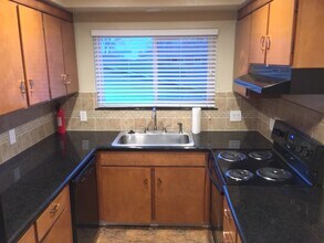 1440 Hillside Dr in Reno, NV - Building Photo - Building Photo