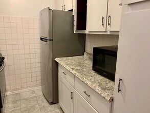 201 St Pauls Ave in Jersey City, NJ - Building Photo - Building Photo