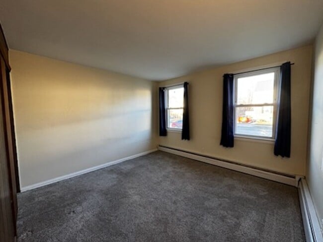 1078 Kelly Dr in York, PA - Building Photo - Building Photo