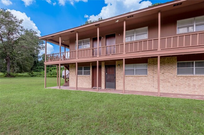 120 McAdams Ln in Huntsville, TX - Building Photo - Building Photo