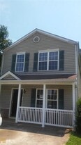 1652 Hallmark Hills Dr in Griffin, GA - Building Photo