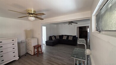 208 Glenmere Rd in Chester, NY - Building Photo - Building Photo