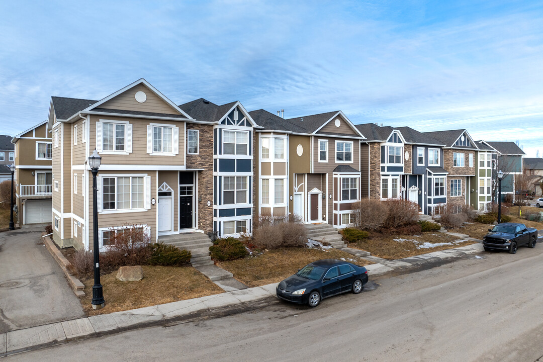 140 Lavender Link in Chestermere, AB - Building Photo