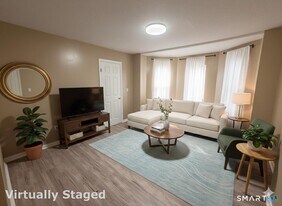 63 Seyms St in Hartford, CT - Building Photo