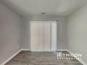 9625 Kenneth Glenn Dr in Charlotte, NC - Building Photo - Building Photo