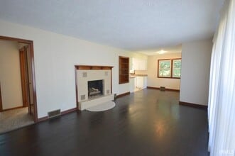1120 Worthmore Ave in Elkhart, IN - Building Photo - Building Photo