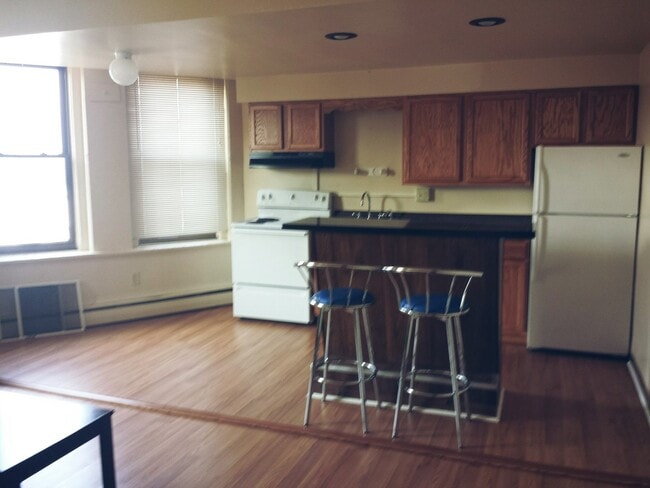 property at 3441 Ward St