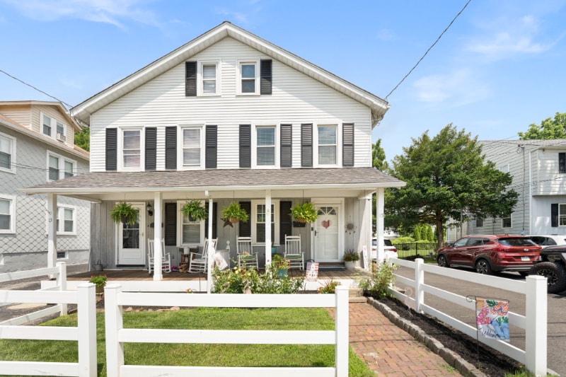 15 Jones Ave in Flourtown, PA - Building Photo