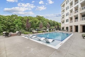 Carlow in Hauppauge, NY - Building Photo - Building Photo