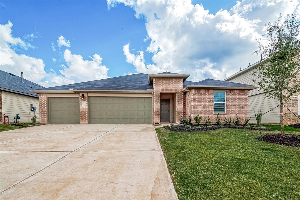 2905 Bur Lndg Ln in Rosenberg, TX - Building Photo