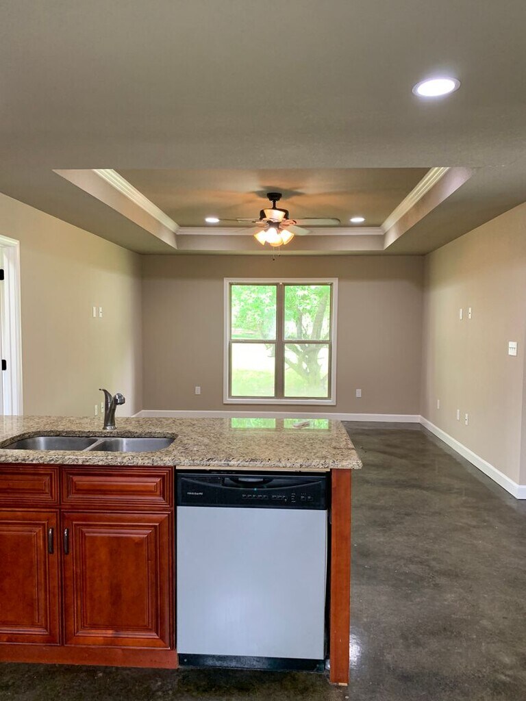 105 Cody Ln Rentals in Brookland, AR