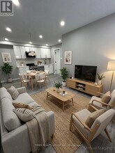 15 Walmer Rd in Toronto, ON - Building Photo - Building Photo