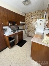 2 Wall St in Metuchen, NJ - Building Photo - Building Photo