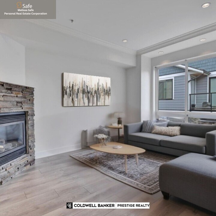 1430 Bewicke Av in North Vancouver, BC - Building Photo