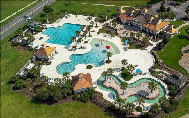 15 Cedar Creek Ln in Port Wentworth, GA - Foto de edificio - Building Photo