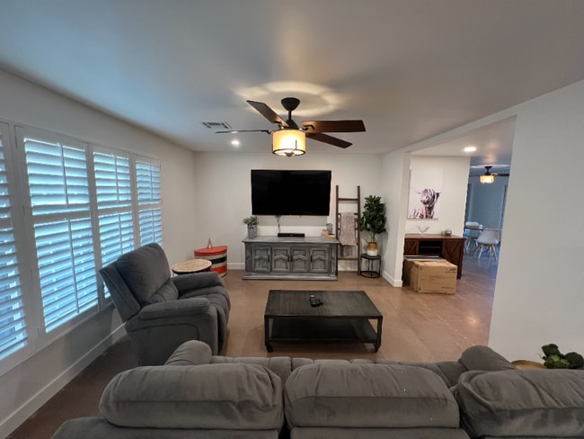 property at 6438 E Sheridan St