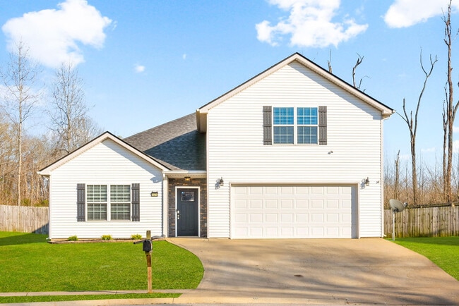 property at 1676 Putnam Dr